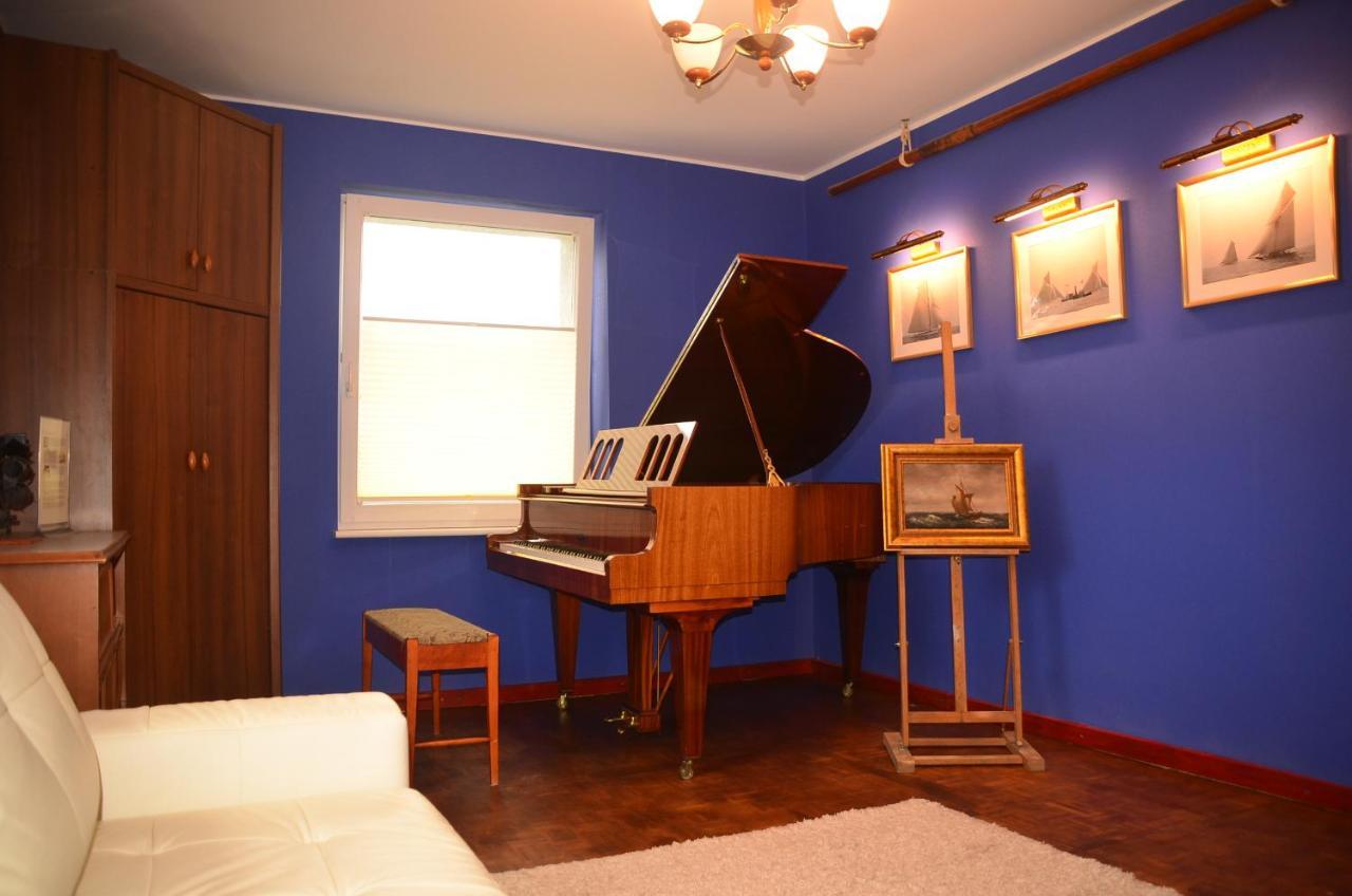 Apartament Dark Amber- 3 Rooms Grand Piano سفينويتشي المظهر الخارجي الصورة